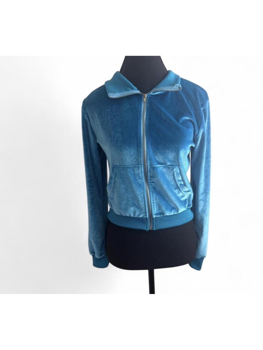 Women’s light blue velvet zip-up jacket size small